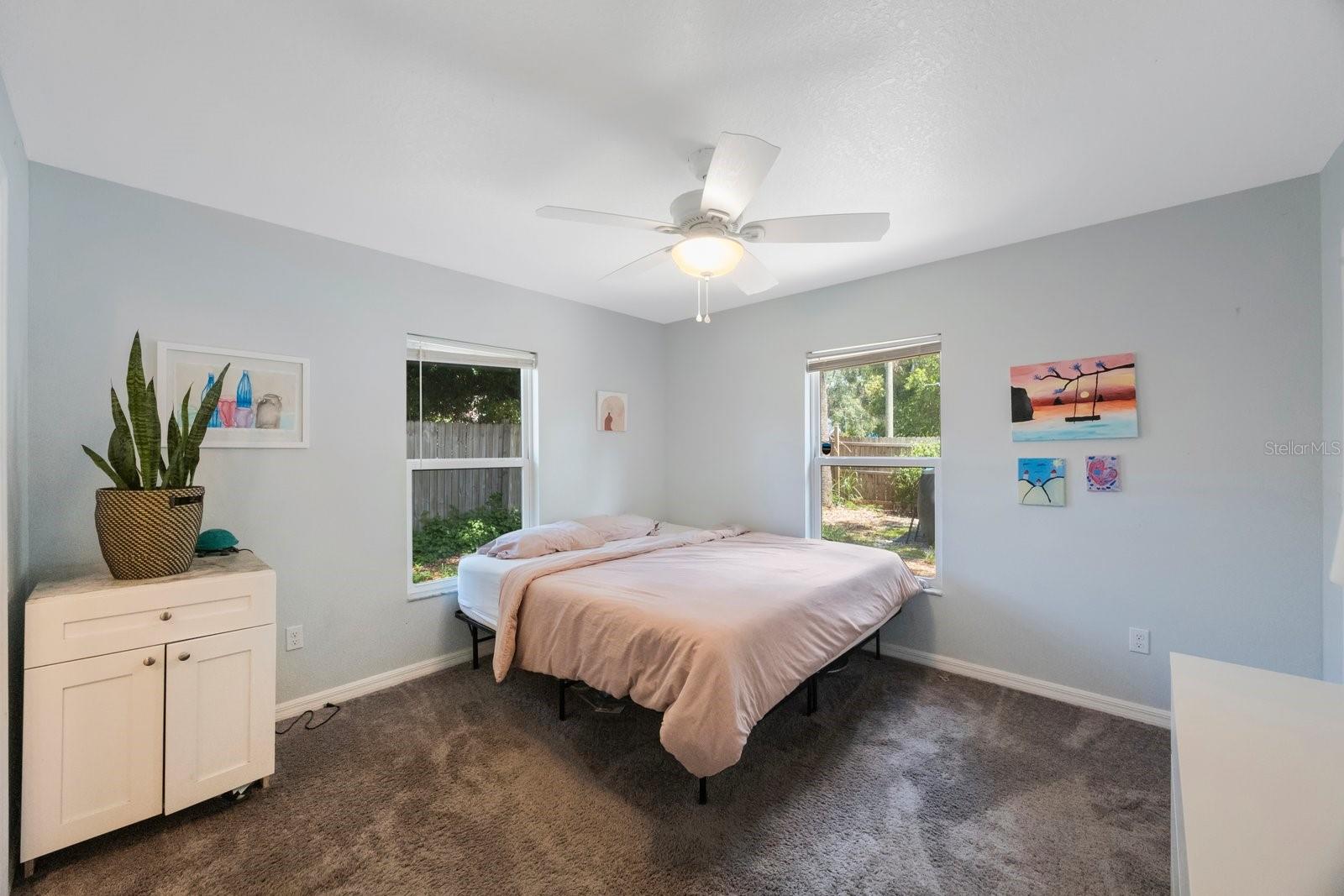Image 17 of 37 For 3835 18th Avenue S