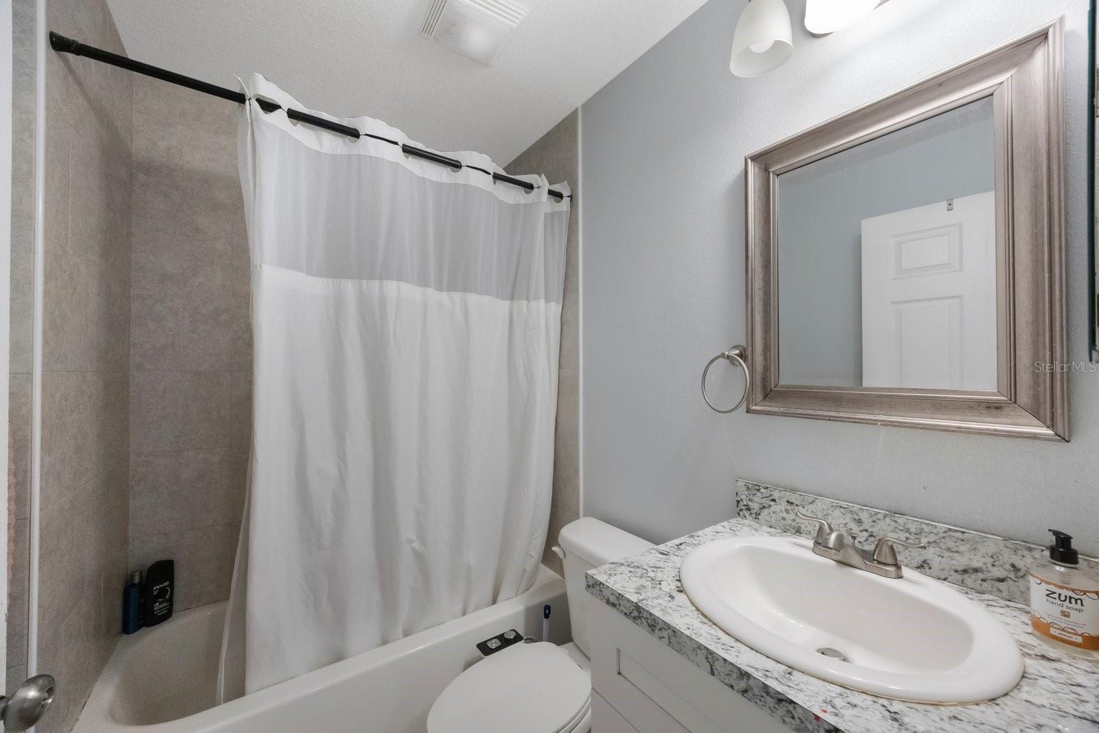 Image 18 of 37 For 3835 18th Avenue S