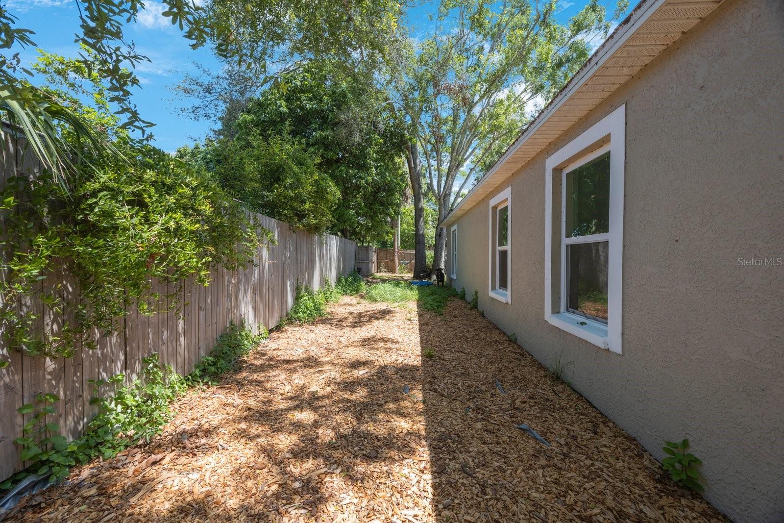 Image 31 of 37 For 3835 18th Avenue S