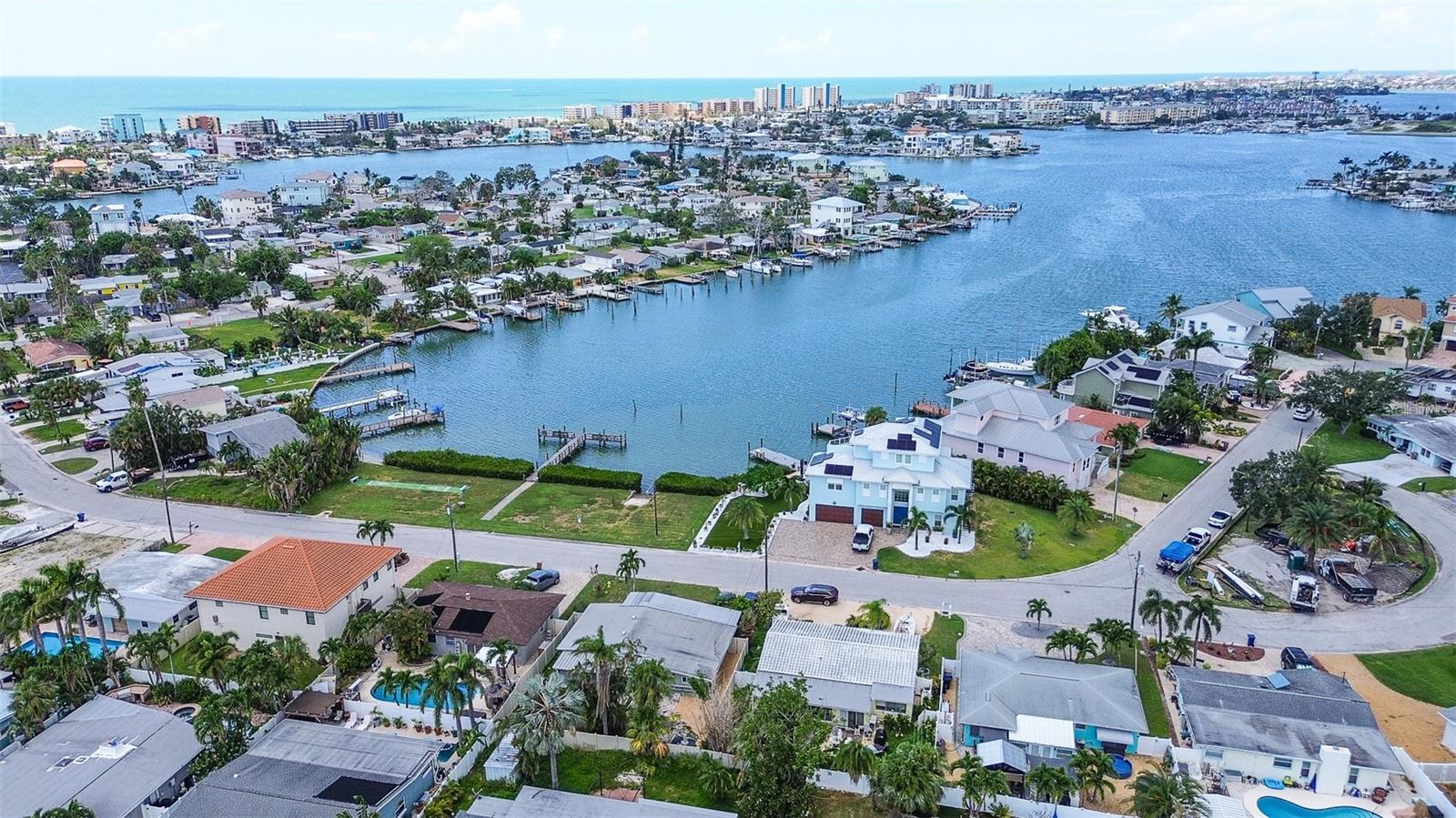 Image 45 of 61 For 725 Sunset Cove