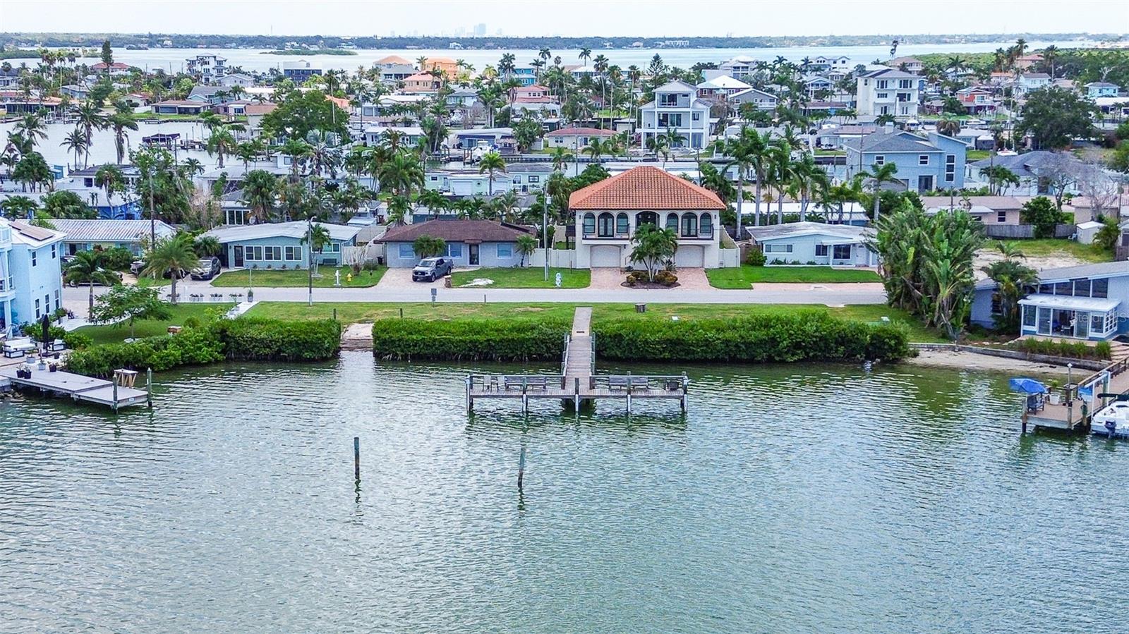 Image 48 of 61 For 725 Sunset Cove