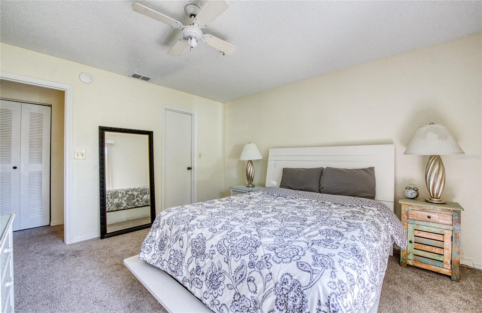 Listing photo id 13 for 10265 Gandy Boulevard N 1103