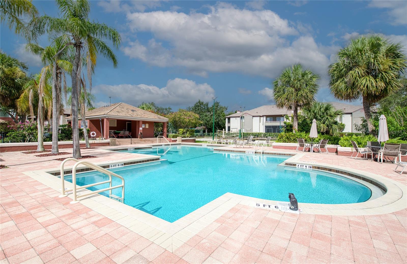 Listing photo id 22 for 10265 Gandy Boulevard N 1103