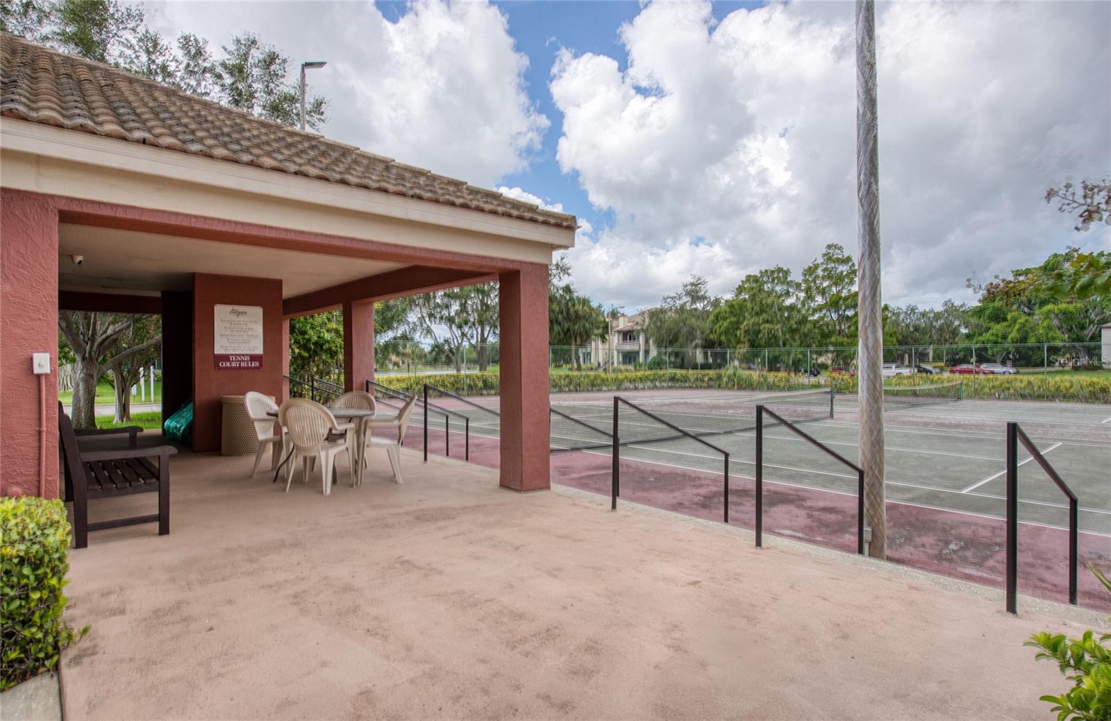 Listing photo id 29 for 10265 Gandy Boulevard N 1103
