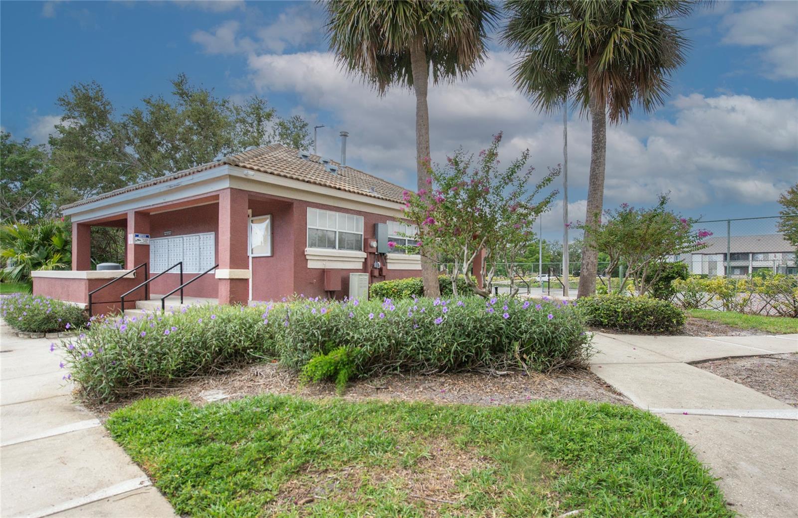 Listing photo id 30 for 10265 Gandy Boulevard N 1103