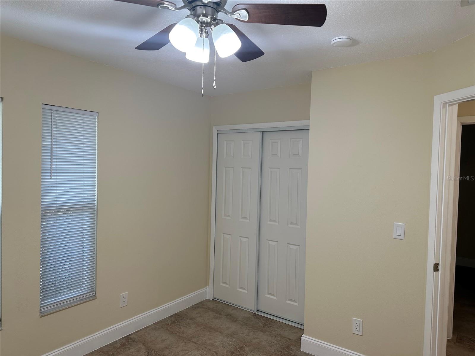 Image 11 of 26 For 210 Foxwood Drive