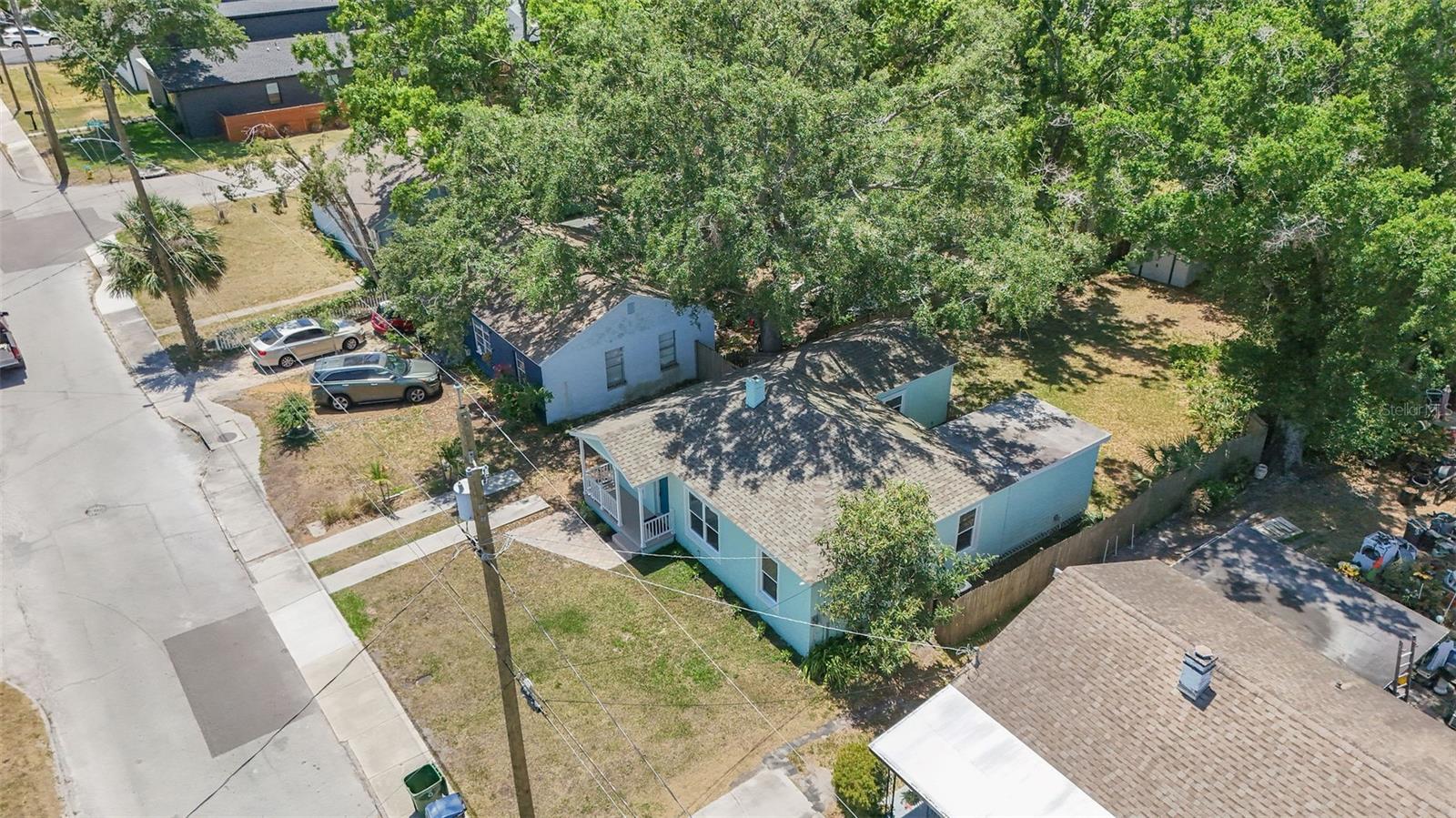 Image 20 of 23 For 3906 Ola Avenue