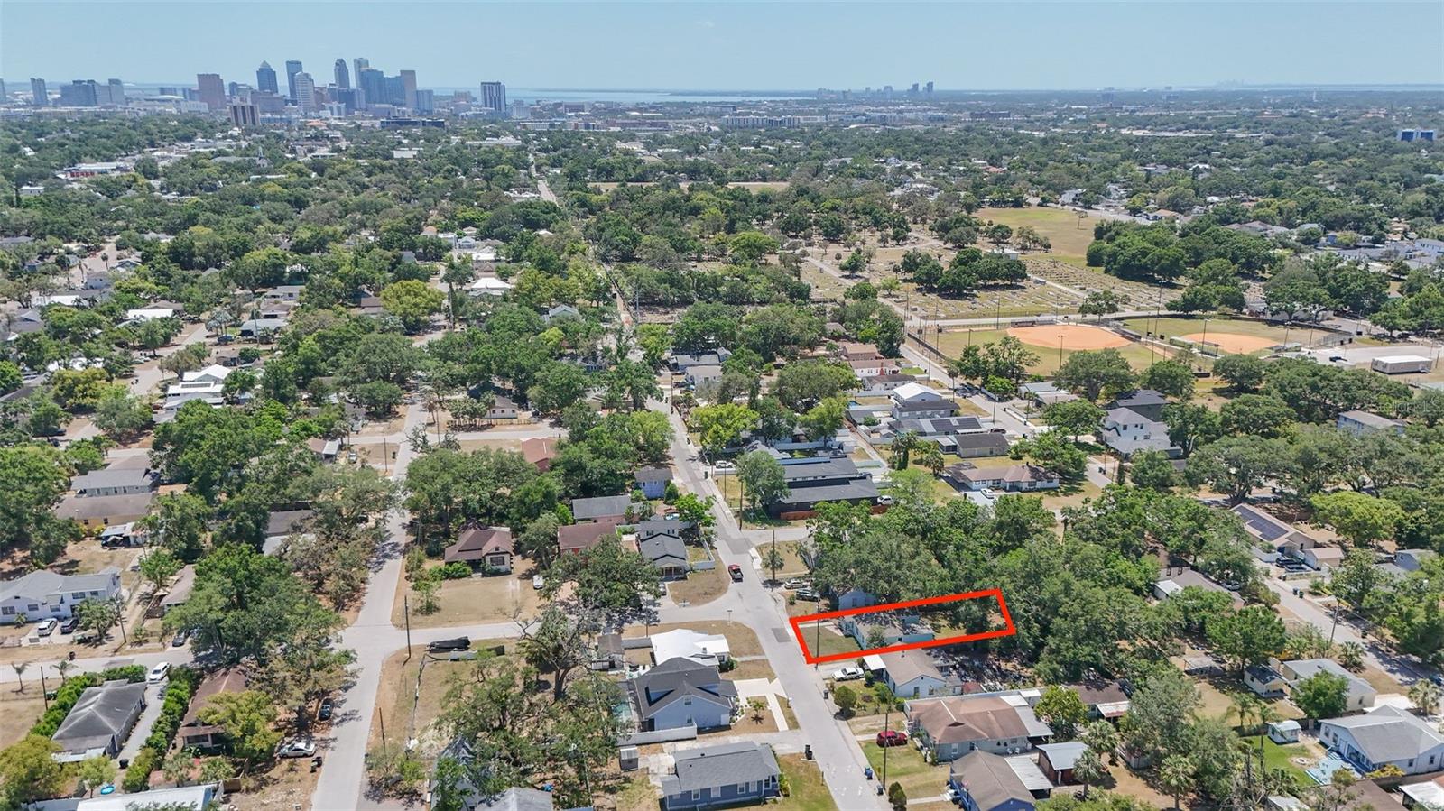 Image 22 of 23 For 3906 Ola Avenue