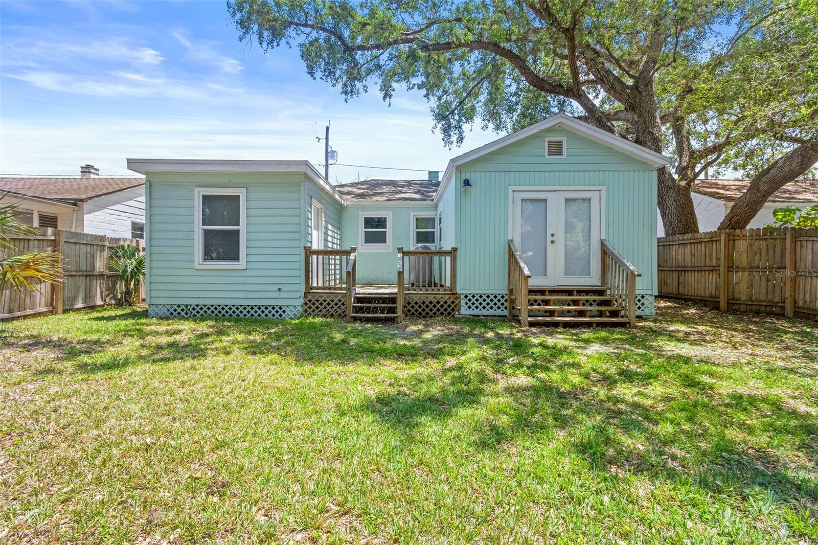 Image 8 of 23 For 3906 Ola Avenue