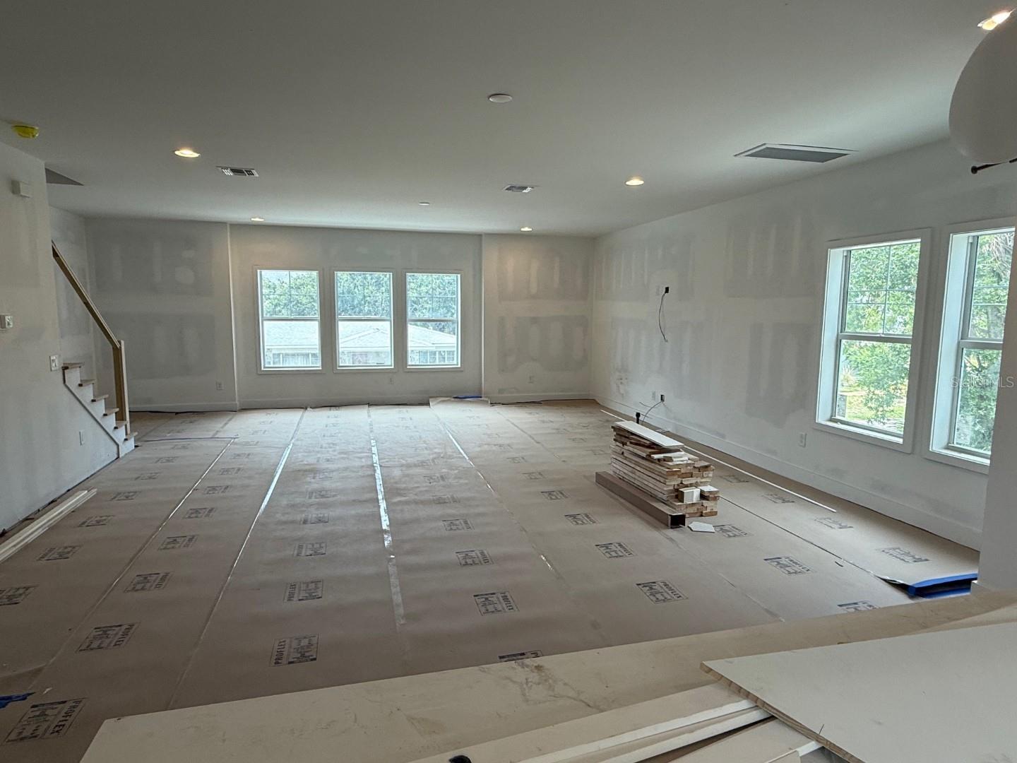 Image 7 of 31 For 1206 Lemon Street 2
