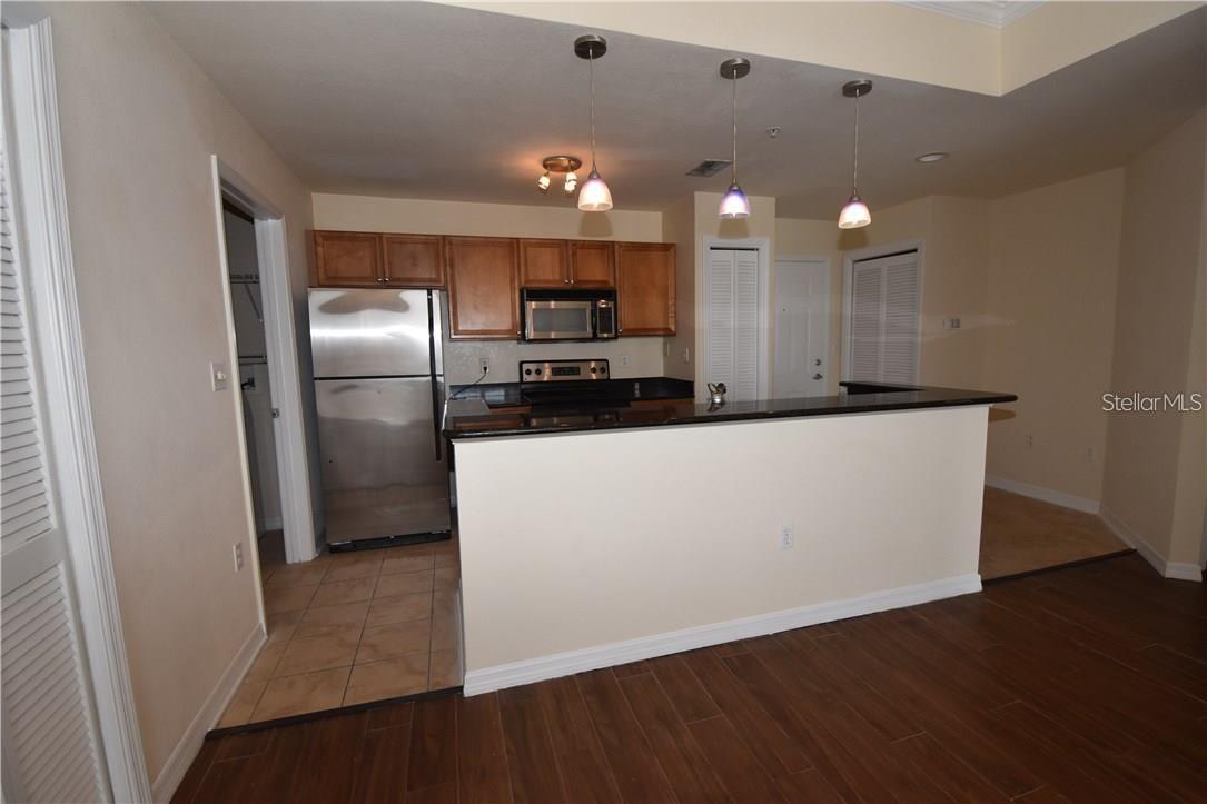 Image 2 of 16 For 700 Harbour Island Boulevard 705