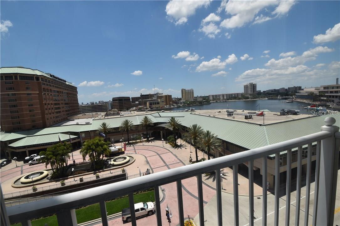 Image 6 of 16 For 700 Harbour Island Boulevard 705