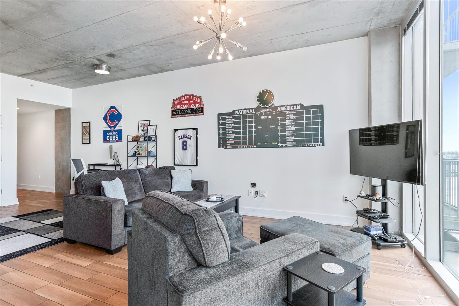 Image 10 of 64 For 777 Ashley Drive 1009