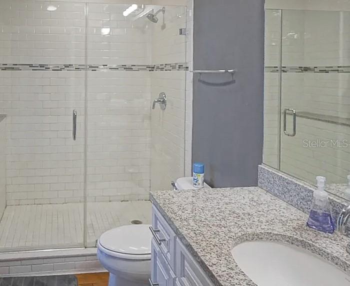 Image 18 of 64 For 777 Ashley Drive 1009