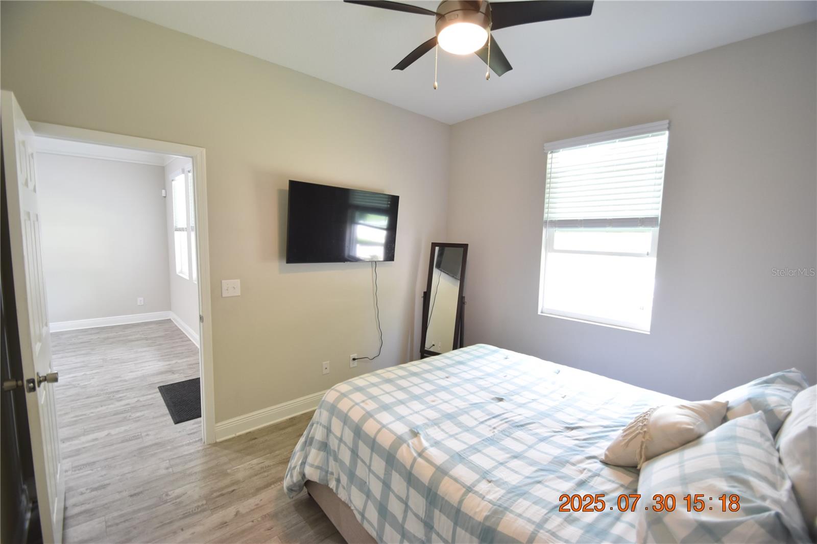 Image 34 of 46 For 4101 Comanche Avenue 1-2