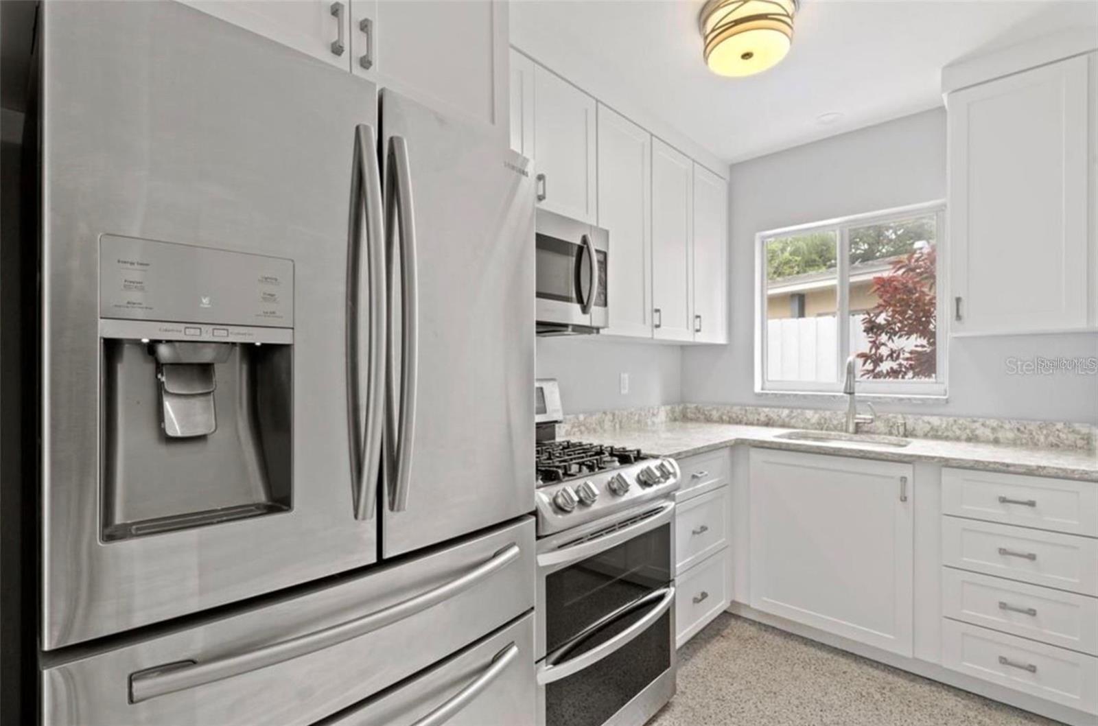 Image 5 of 13 For 2528 Boca Ciega Drive N