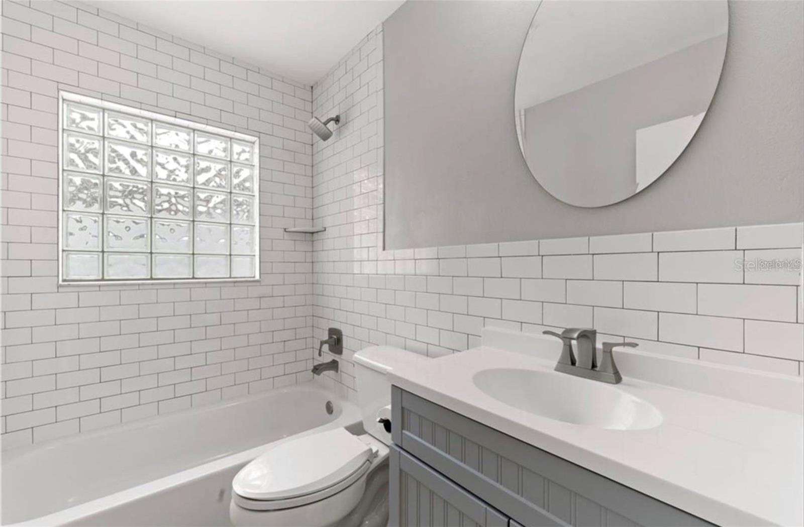Image 9 of 13 For 2528 Boca Ciega Drive N