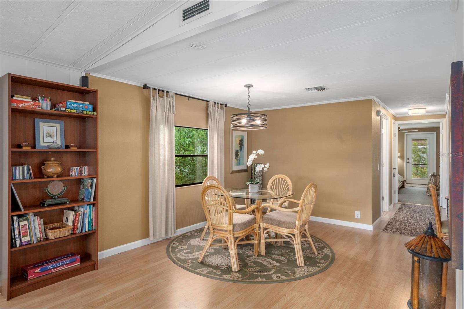 Image 16 of 49 For 8236 Fiesta Street