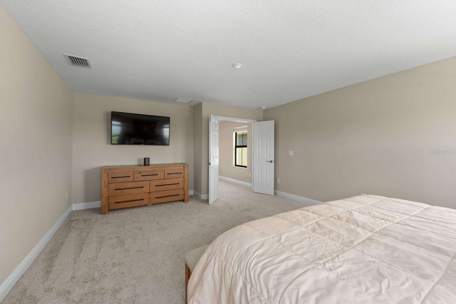 Image 22 of 41 For 17794 Everlong Drive
