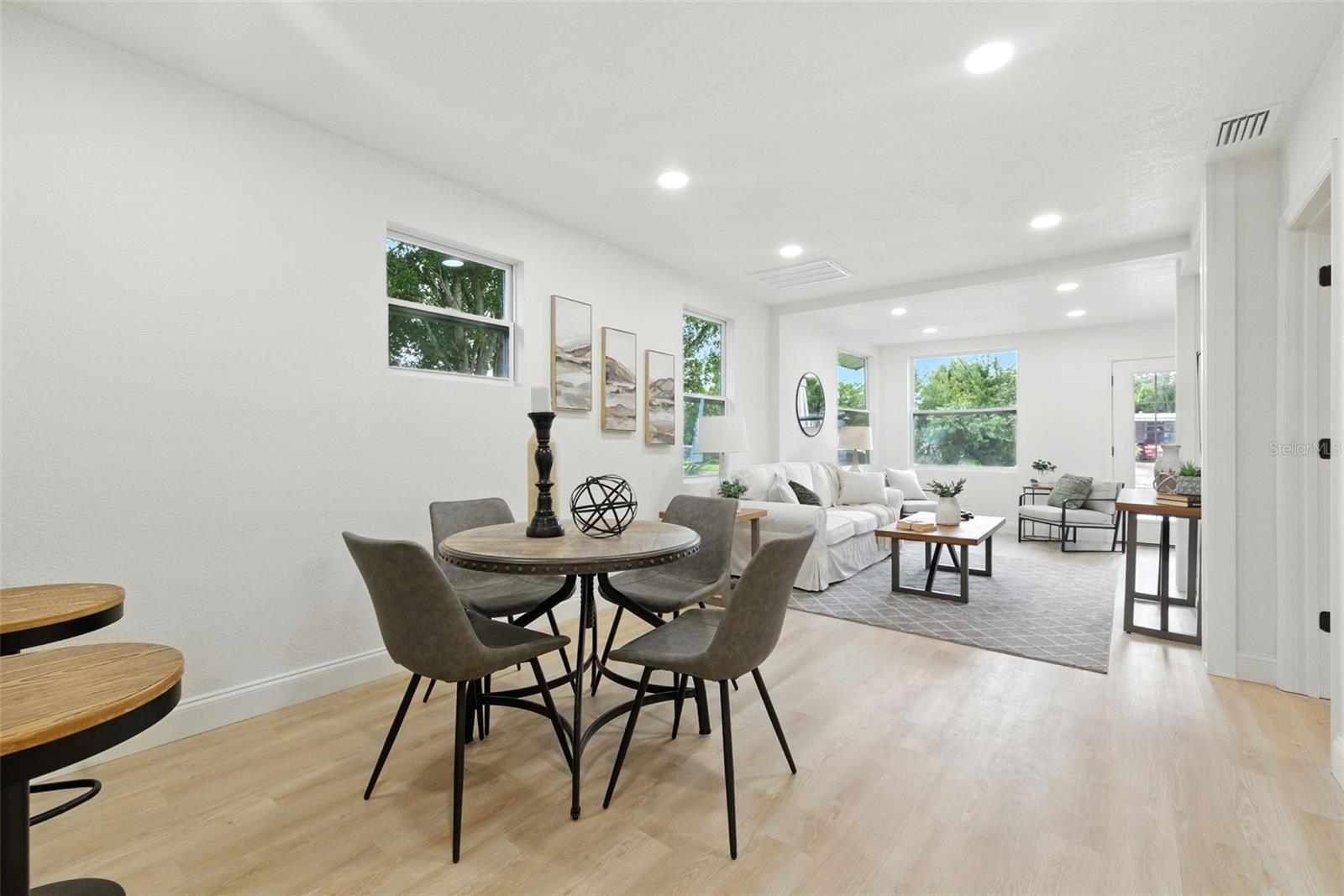 Image 10 of 37 For 4620 2nd Avenue N