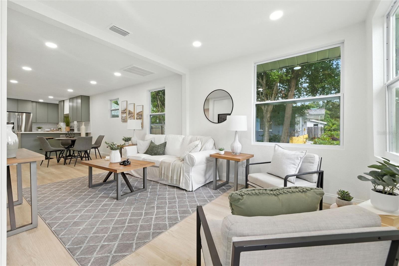 Image 3 of 37 For 4620 2nd Avenue N