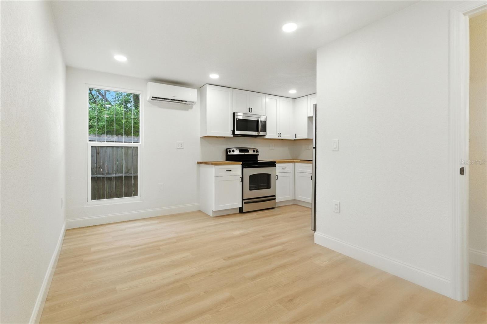 Image 30 of 37 For 4620 2nd Avenue N
