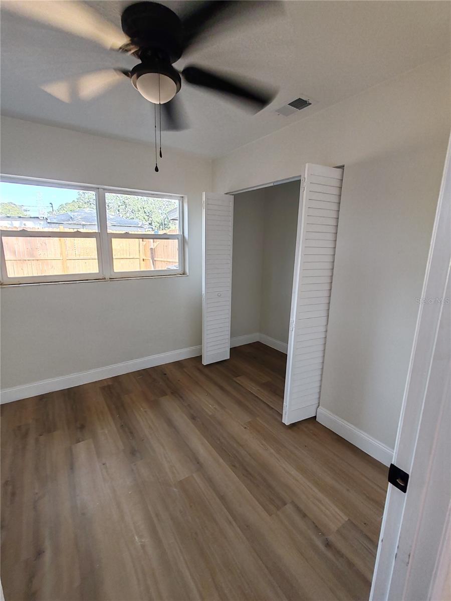 Image 10 of 21 For 5905 Pine Street