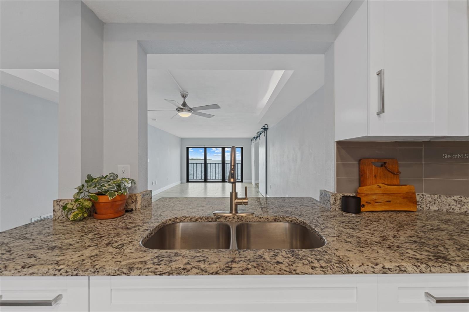 Image 11 of 64 For 7540 Sunshine Skyway Lane S 121