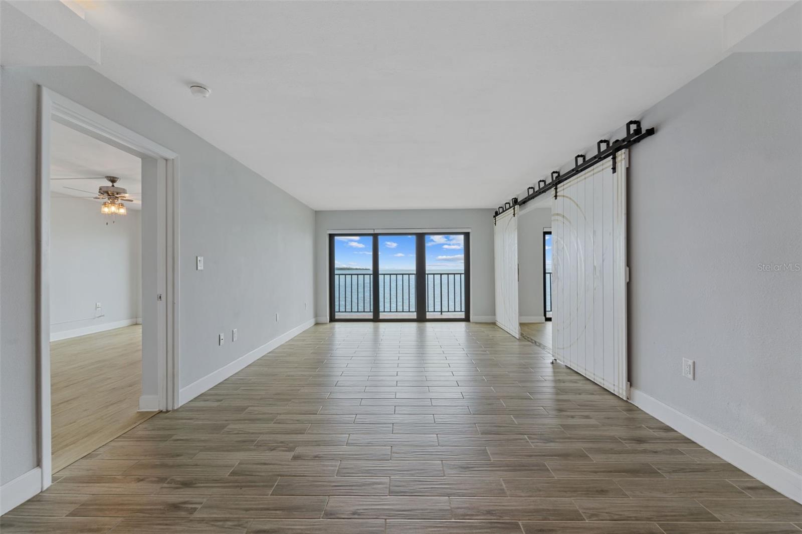 Image 20 of 64 For 7540 Sunshine Skyway Lane S 121