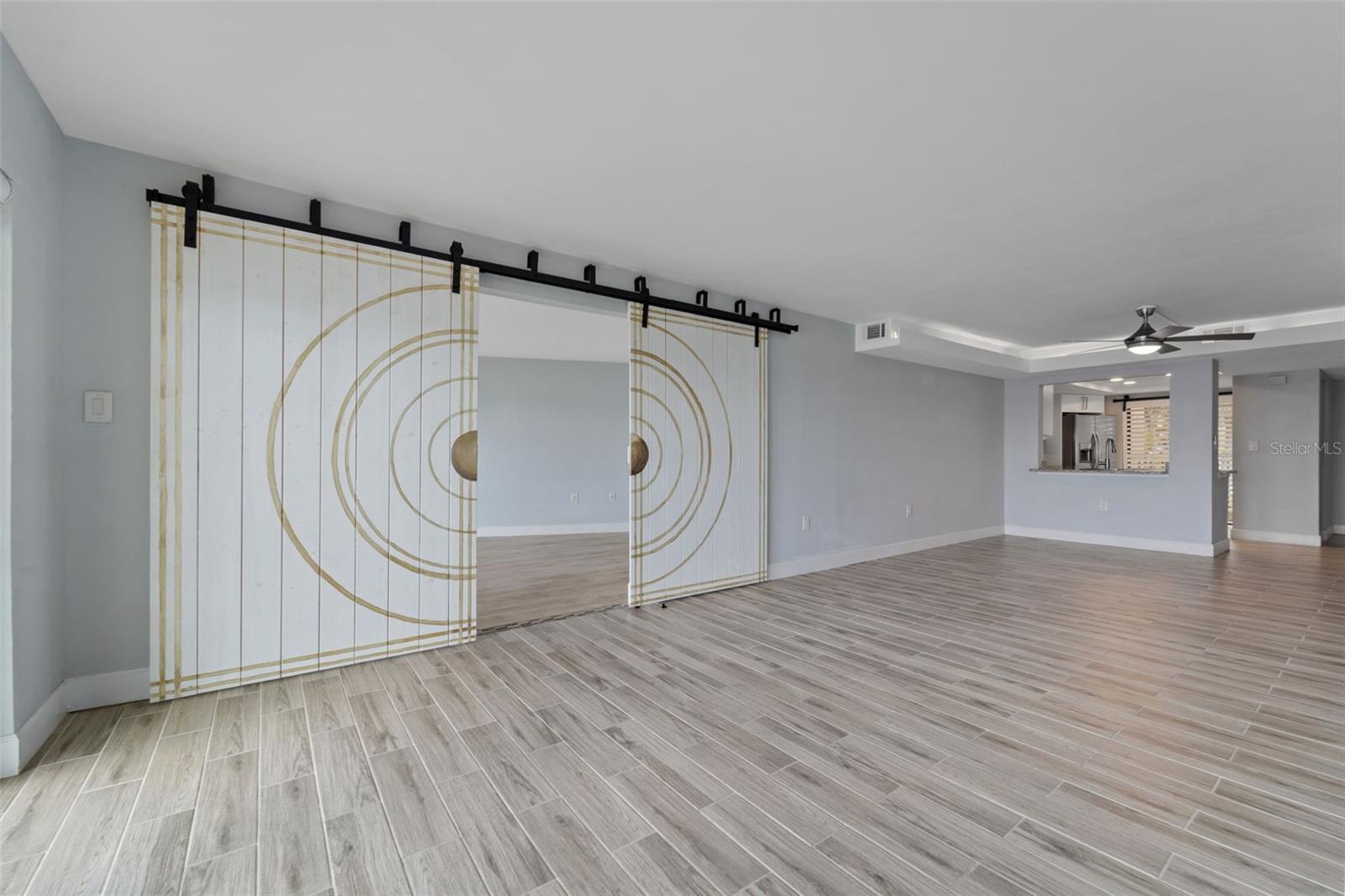 Image 39 of 64 For 7540 Sunshine Skyway Lane S 121