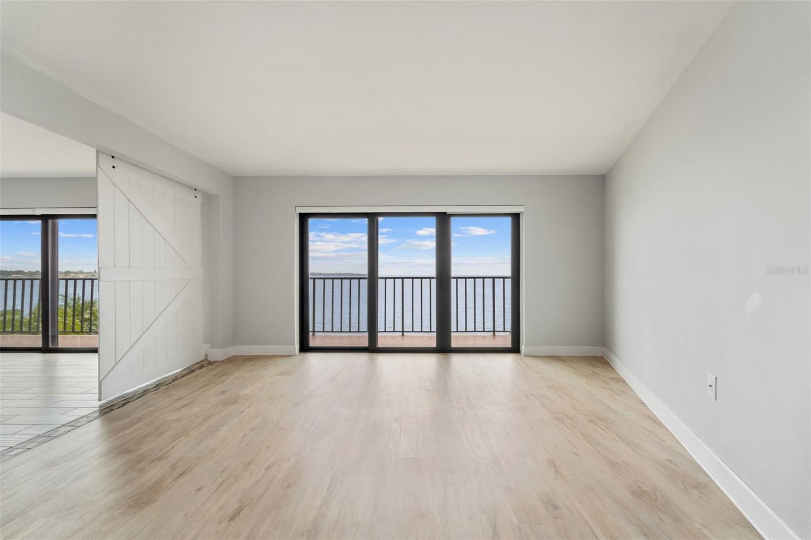 Image 41 of 64 For 7540 Sunshine Skyway Lane S 121