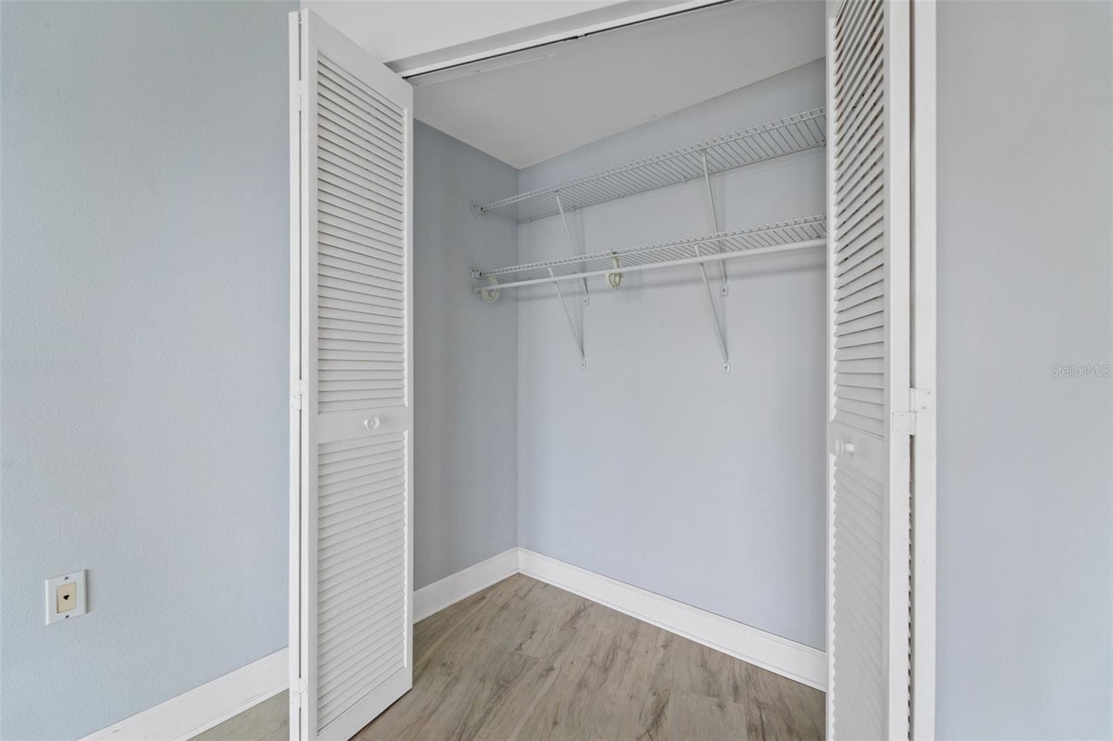 Image 45 of 64 For 7540 Sunshine Skyway Lane S 121