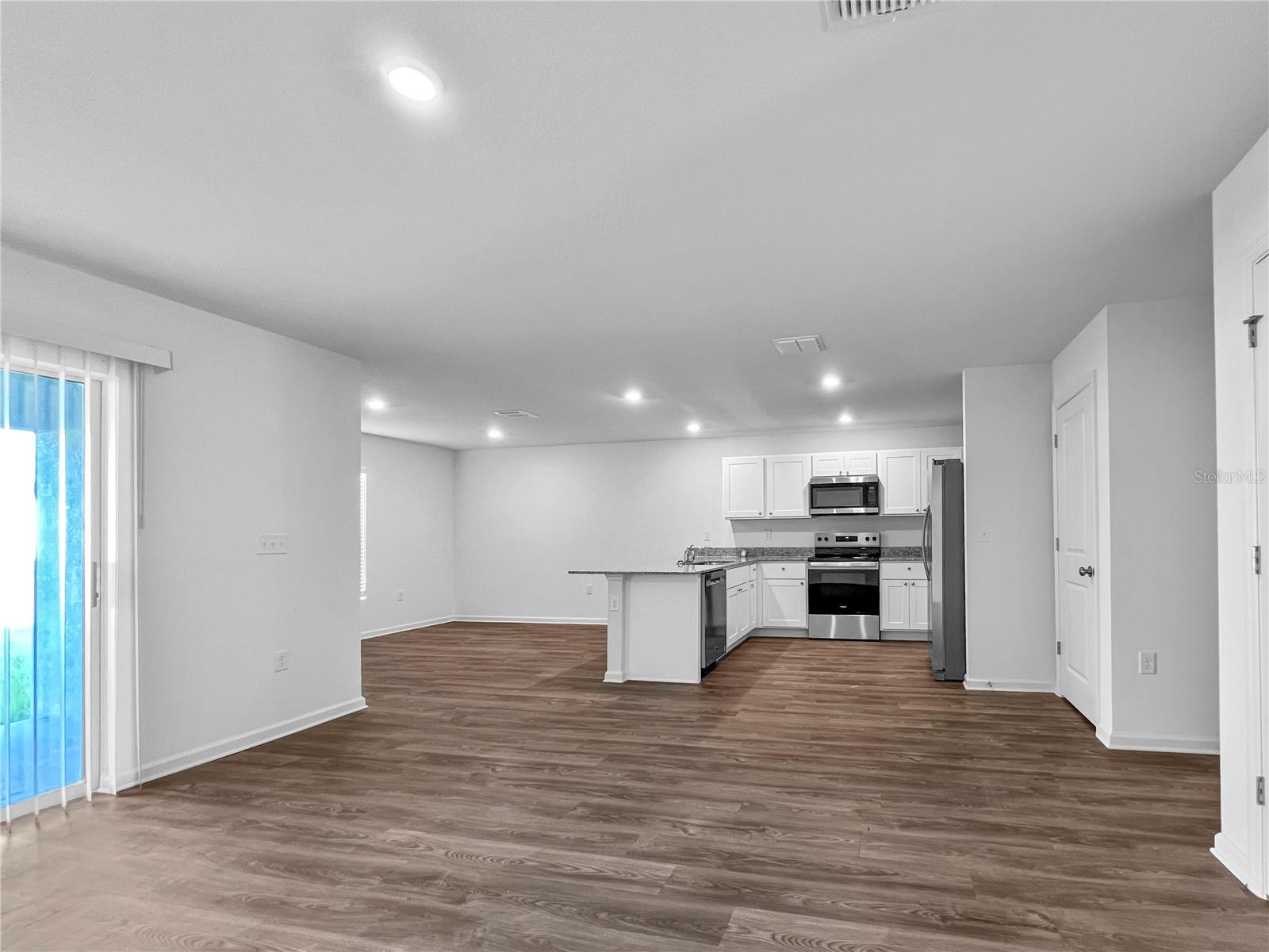 Image 3 of 16 For 3437 Dahlia Drive