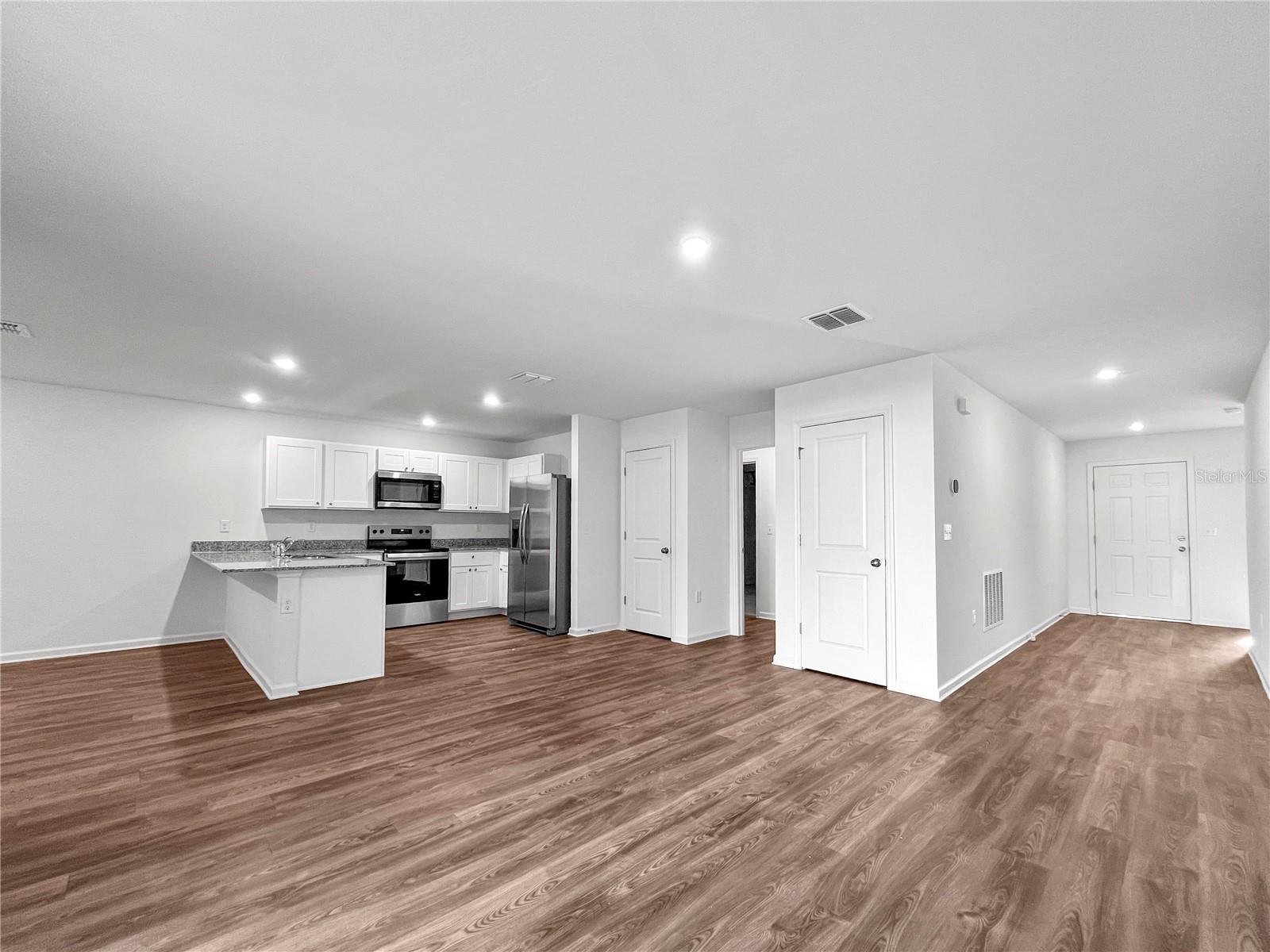 Image 6 of 16 For 3437 Dahlia Drive