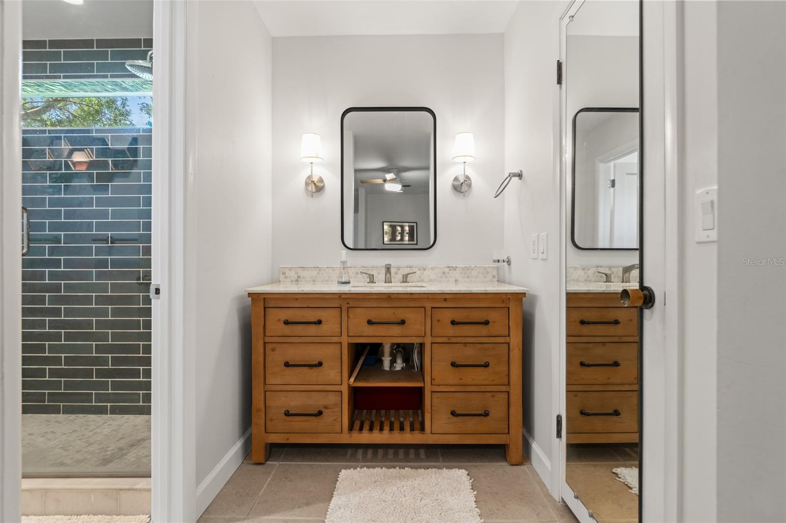 Listing photo id 23 for 14506 Anchoret Road