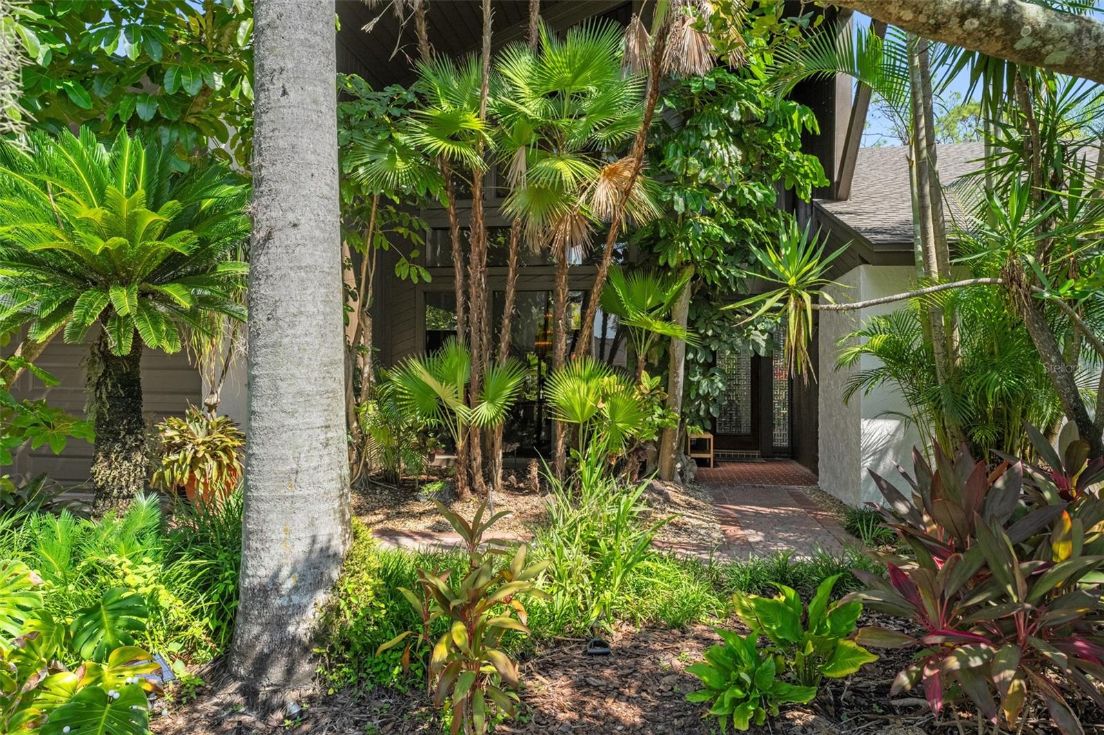 Listing photo id 70 for 14506 Anchoret Road