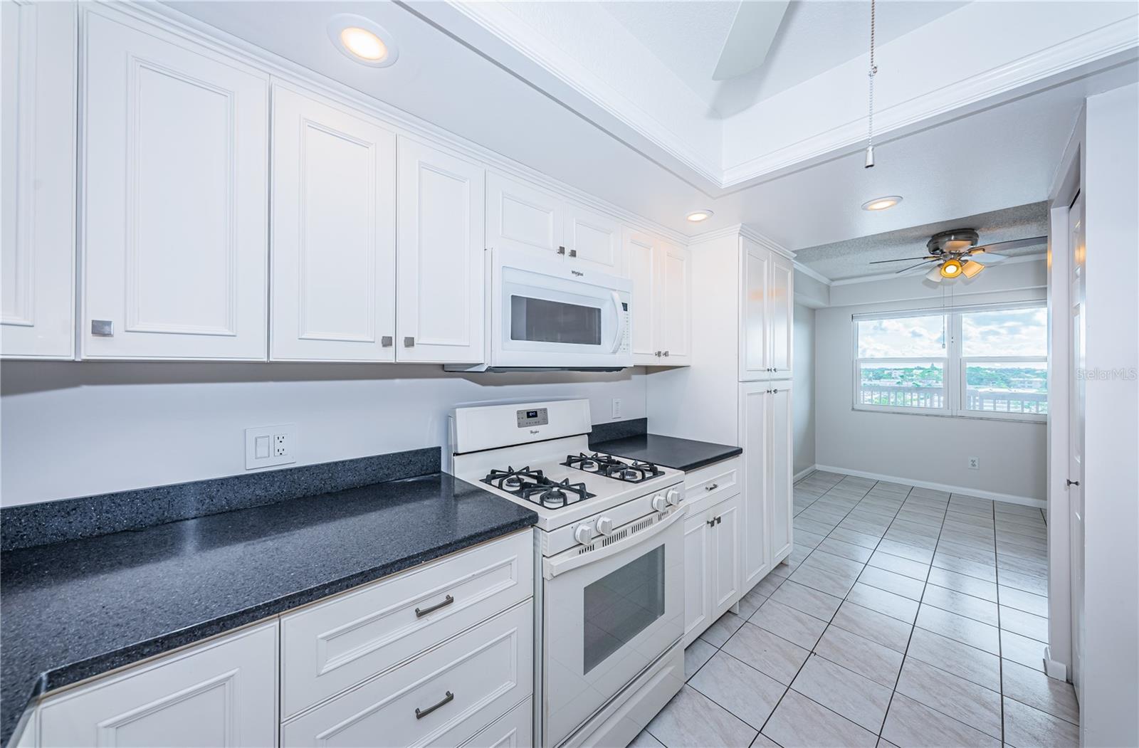 Image 13 of 50 For 5400 Park Street N 609