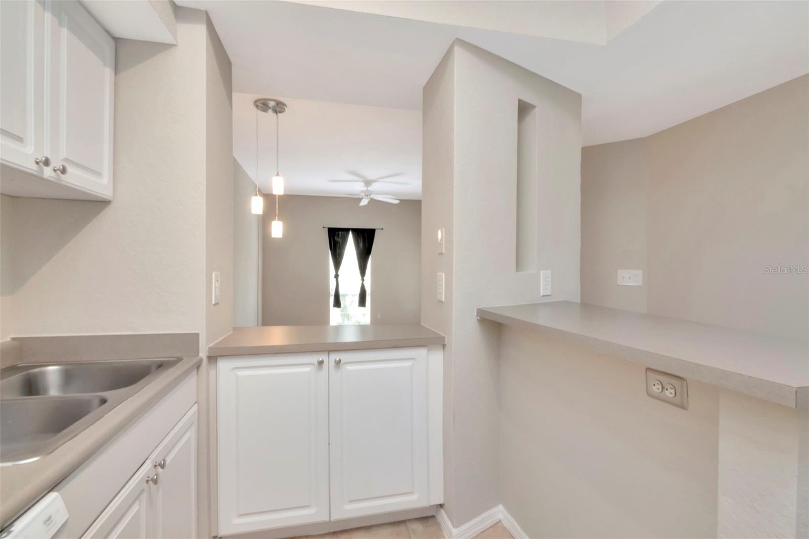 Image 10 of 38 For 504 Armenia Avenue 1334