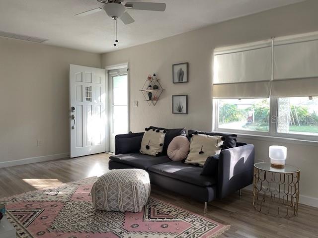 Image 36 of 38 For 5111 28th Avenue N