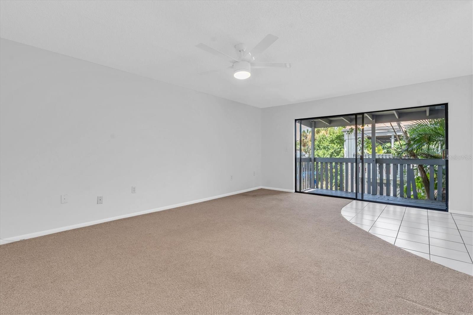 Image 7 of 18 For 11566 7th Lane N 1202