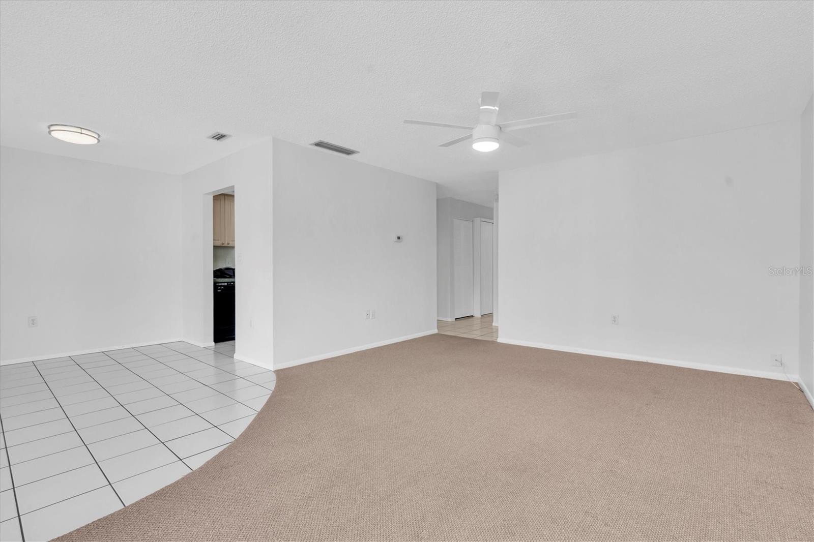 Image 8 of 18 For 11566 7th Lane N 1202