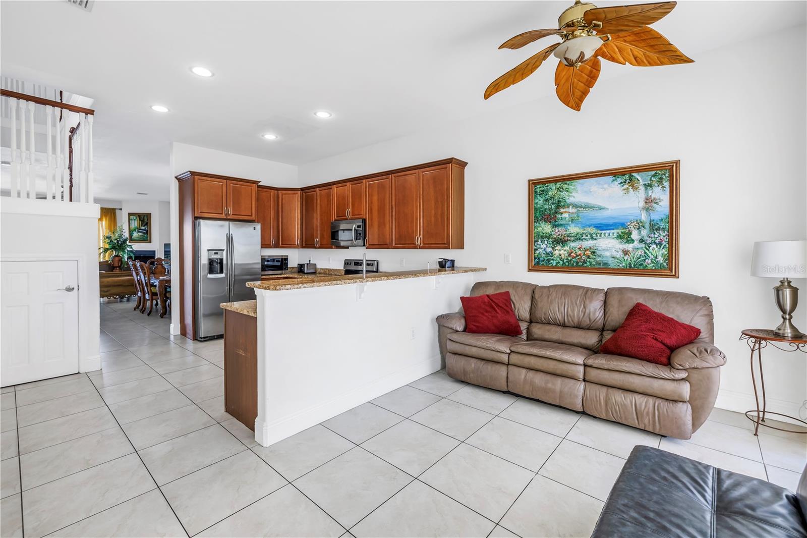 Image 25 of 72 For 17821 Gulf Boulevard B