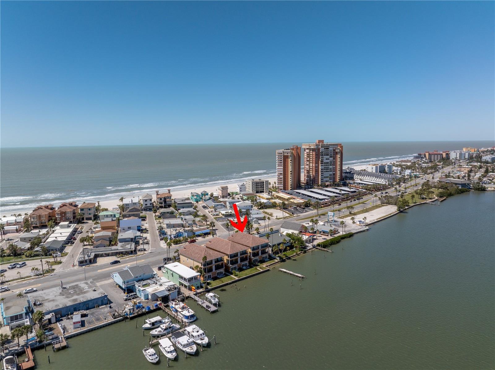 Image 4 of 72 For 17821 Gulf Boulevard B