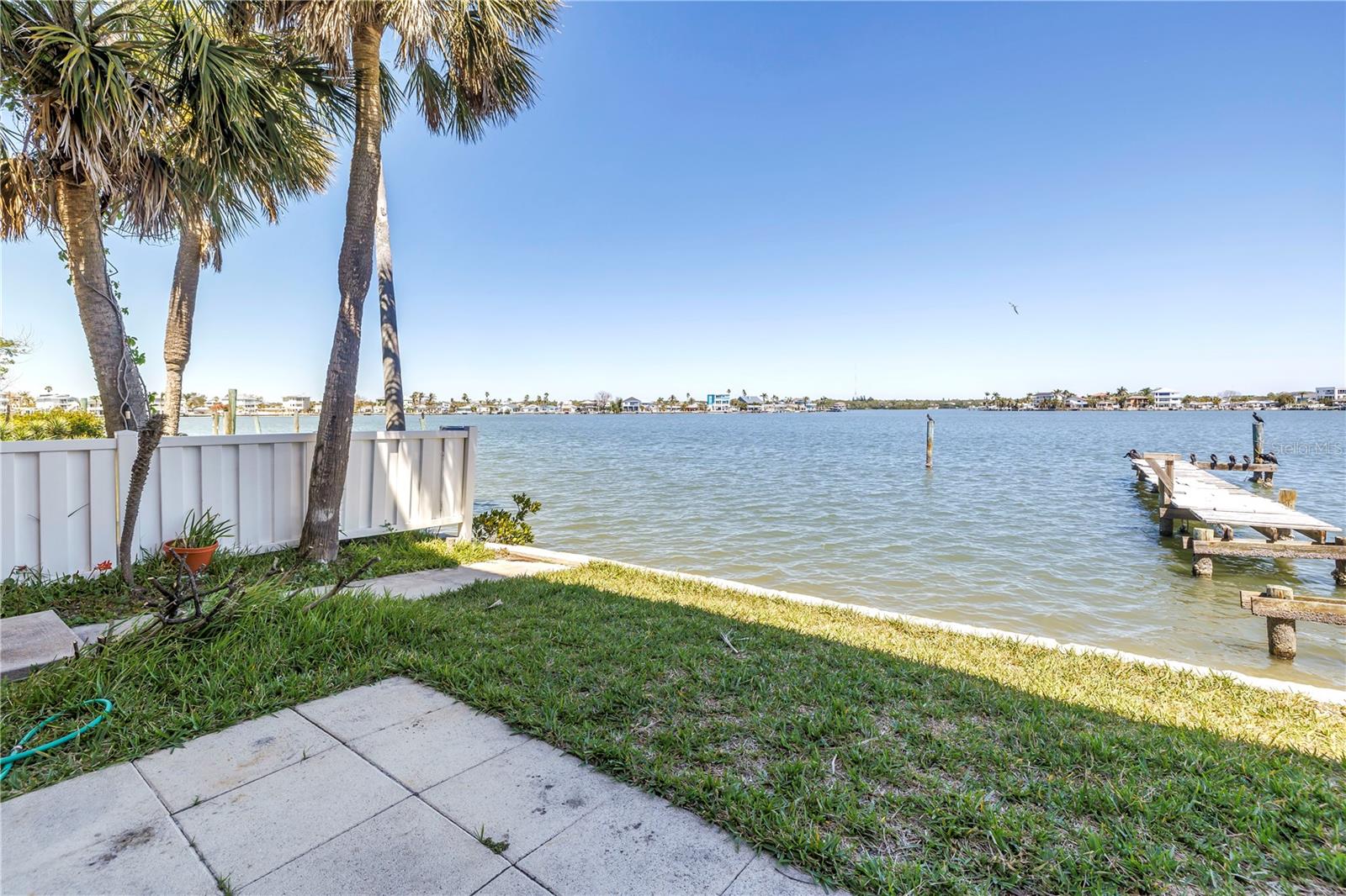 Image 52 of 72 For 17821 Gulf Boulevard B