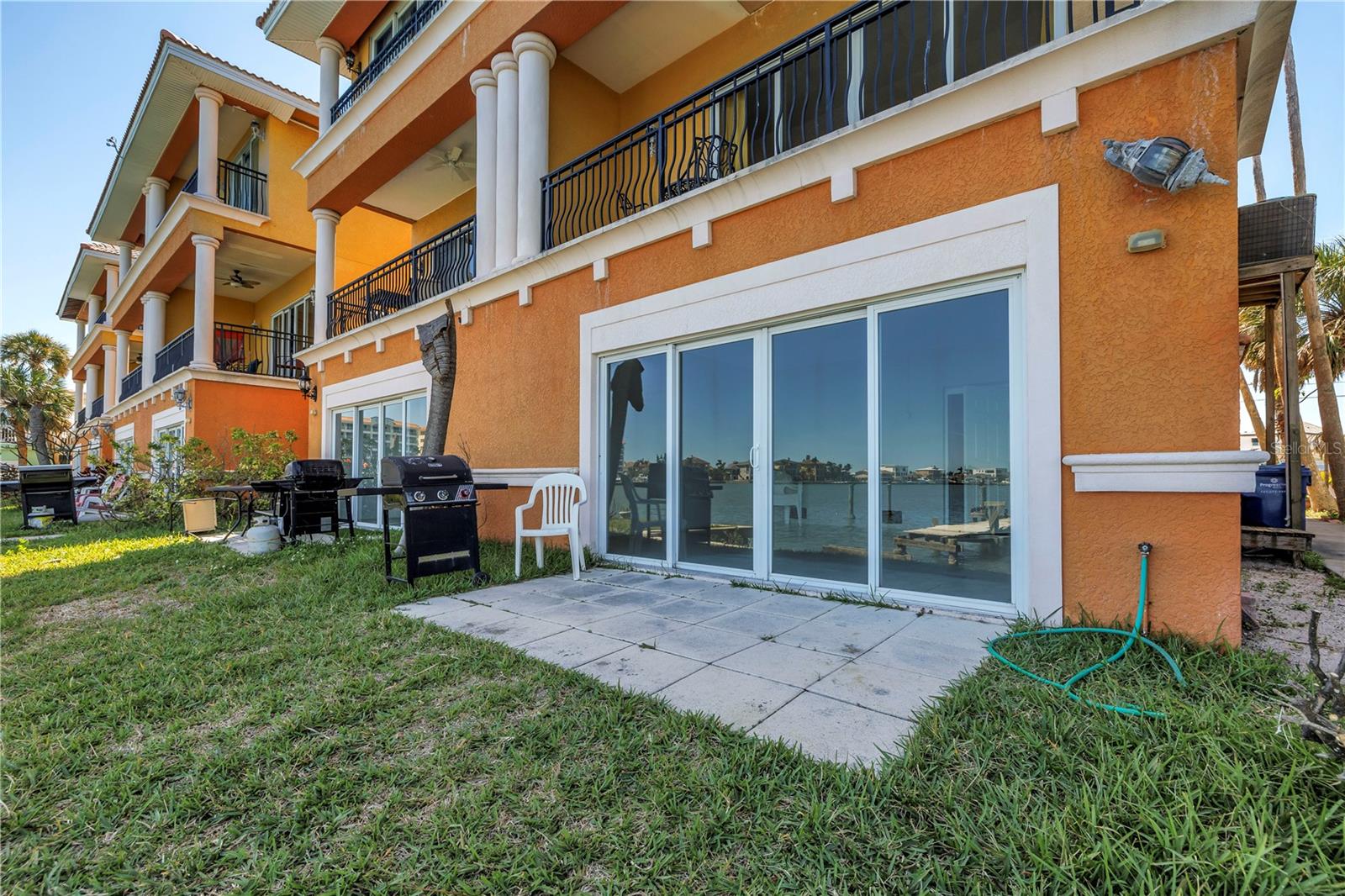 Image 54 of 72 For 17821 Gulf Boulevard B