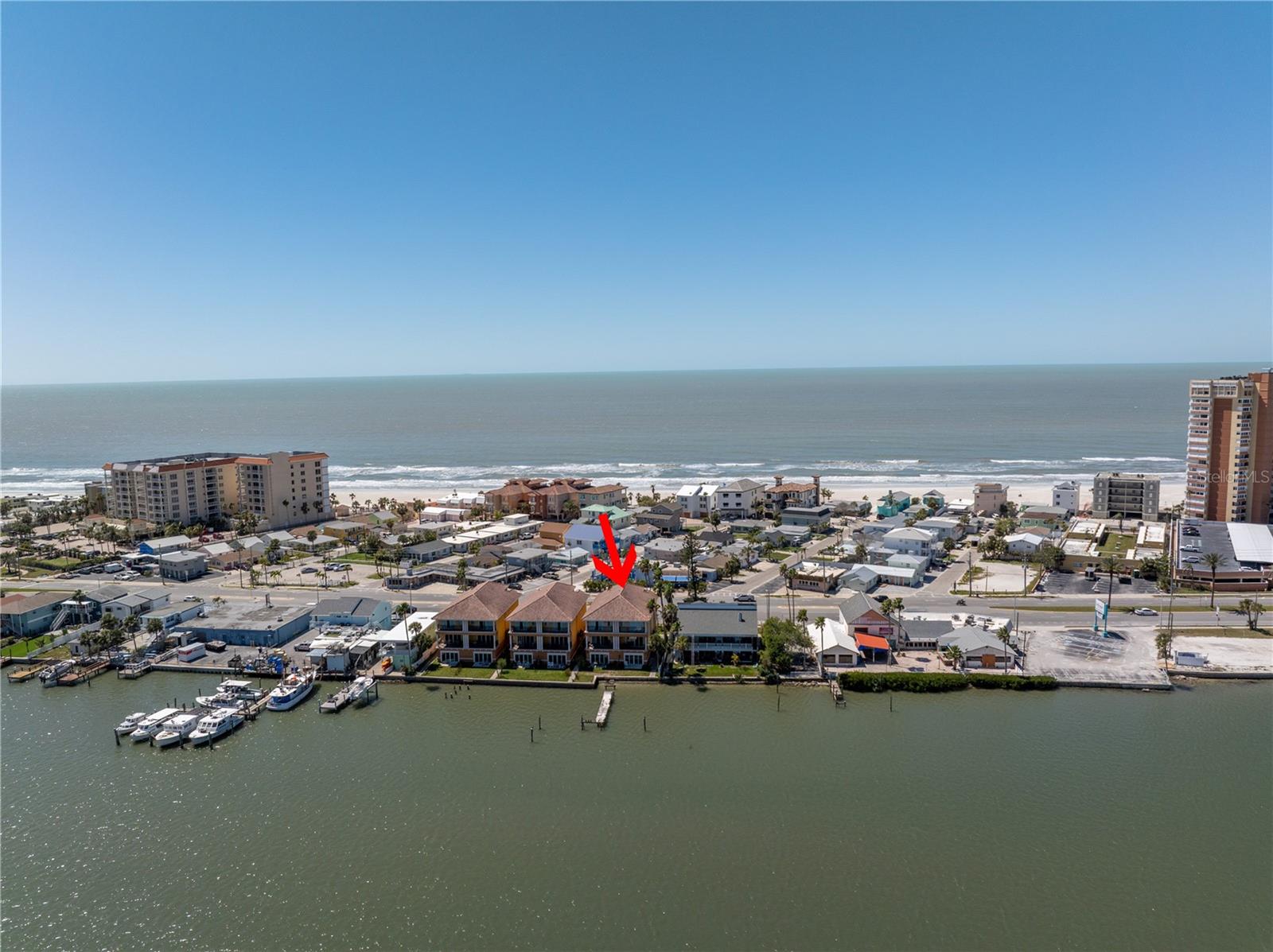 Image 58 of 72 For 17821 Gulf Boulevard B