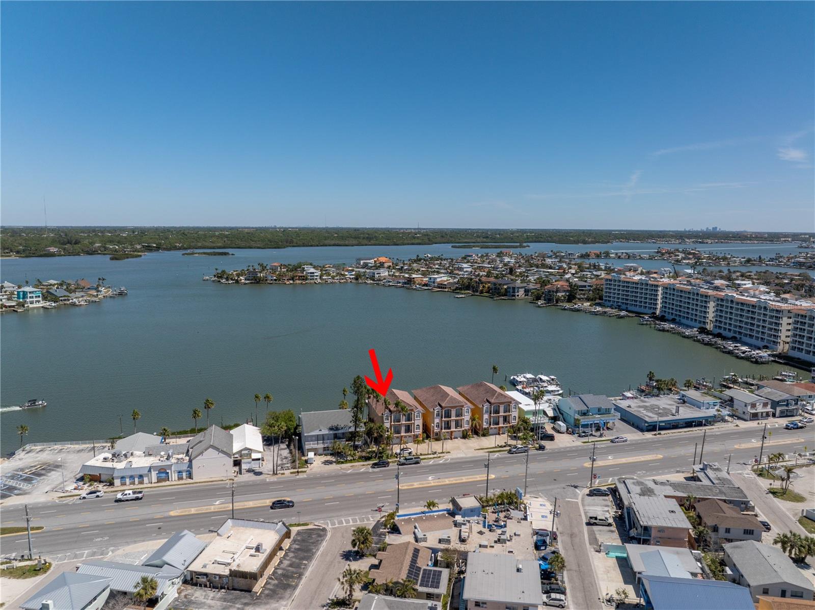 Image 62 of 72 For 17821 Gulf Boulevard B