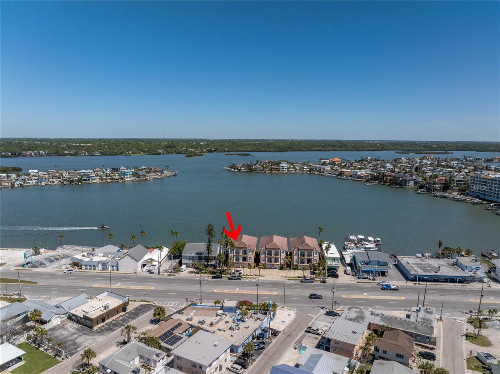 Image 63 of 72 For 17821 Gulf Boulevard B