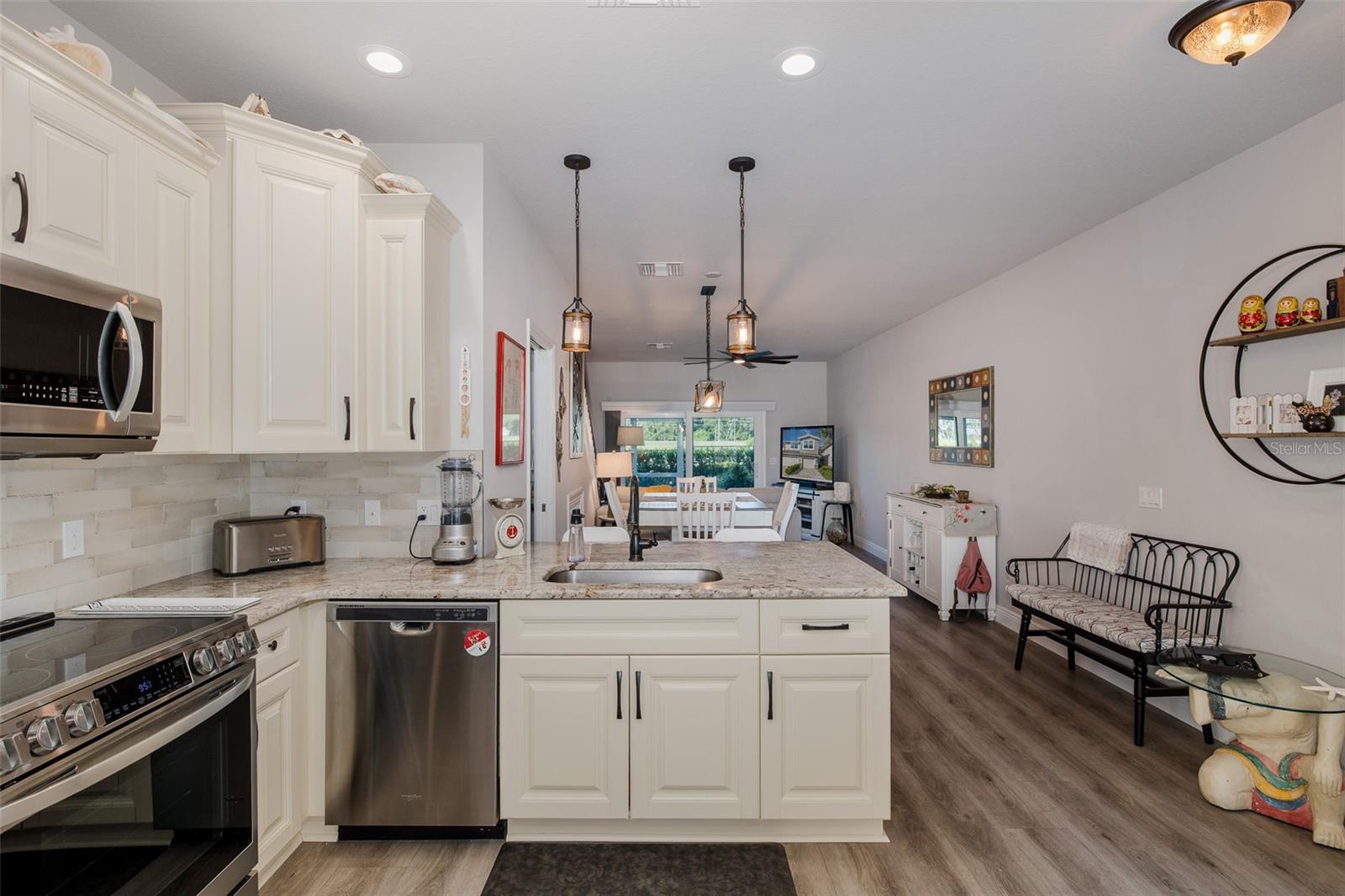 Listing photo id 2 for 5498 Riverwalk Preserve Drive