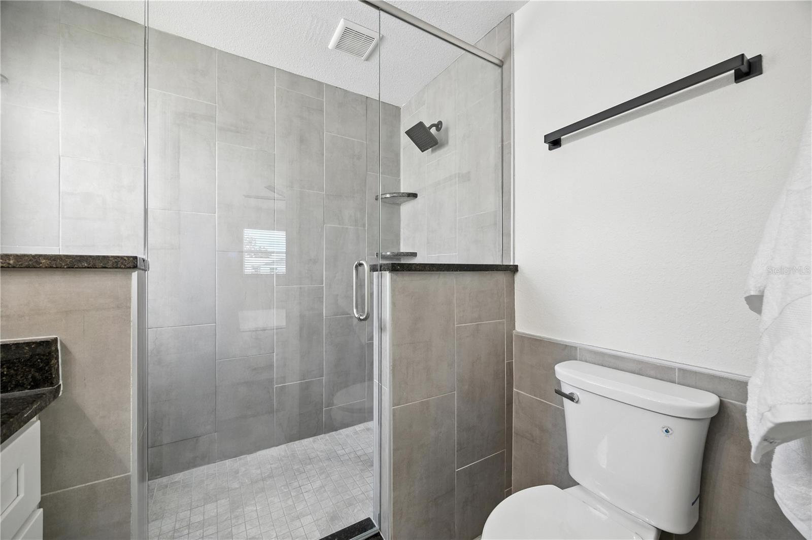 Image 30 of 36 For 4250 14th Way Ne